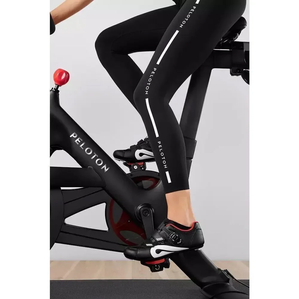 Peloton Unisex Cycling Shoes US 6–6.5 EU 37 Black Red Delta Cleats Spin Bike